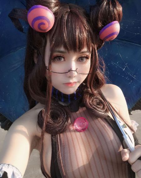 夹缝之间