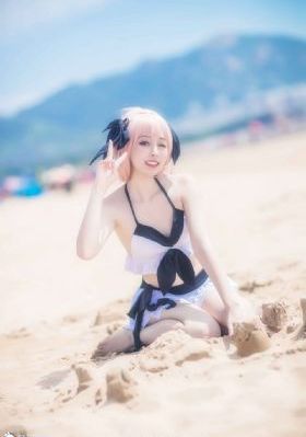 消失的她之面具之下