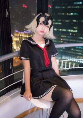 只手遮天